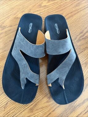 Aerothotic Odal Split-Toe Sandals